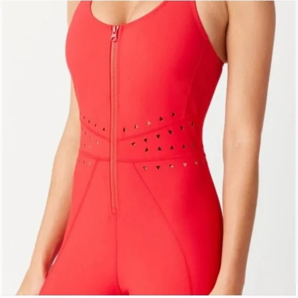 7. NWT- GIGI C hunter jumpsuit red Sz XS - Picture 3 of 5